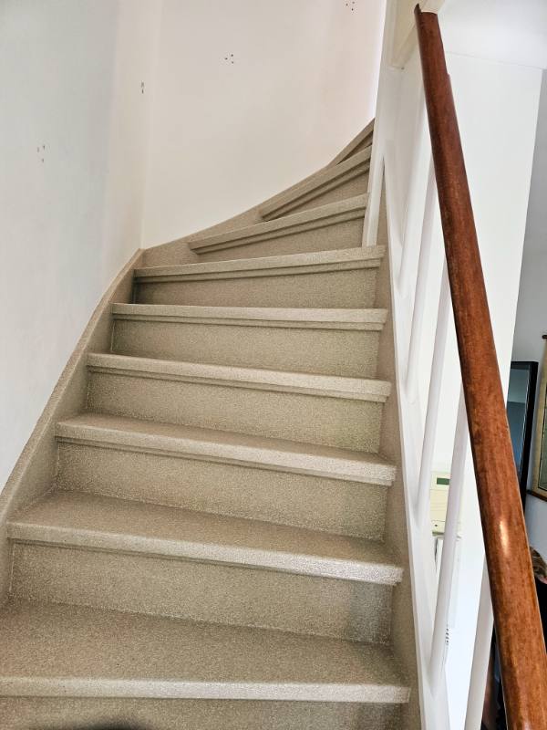 trap renovatie met Sandstone stone structuur in Gouda