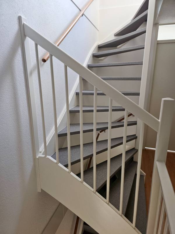 traprenovatie met UrbanMist stone structuur in Woerden